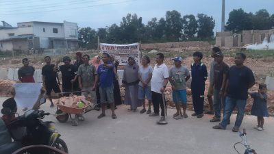 Demi Keuntungan Diduga Lahan Fasum Diserobot, Warga Perumahan Barelang Tanjung Uncang Tolak Penyempitan Jalan dari ROW 12 Menjadi ROW 7