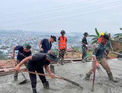 Tak Hanya Mengecor Jalan, Satgas TMMD ke-130 Menanam Harapan di Mangsang Maju